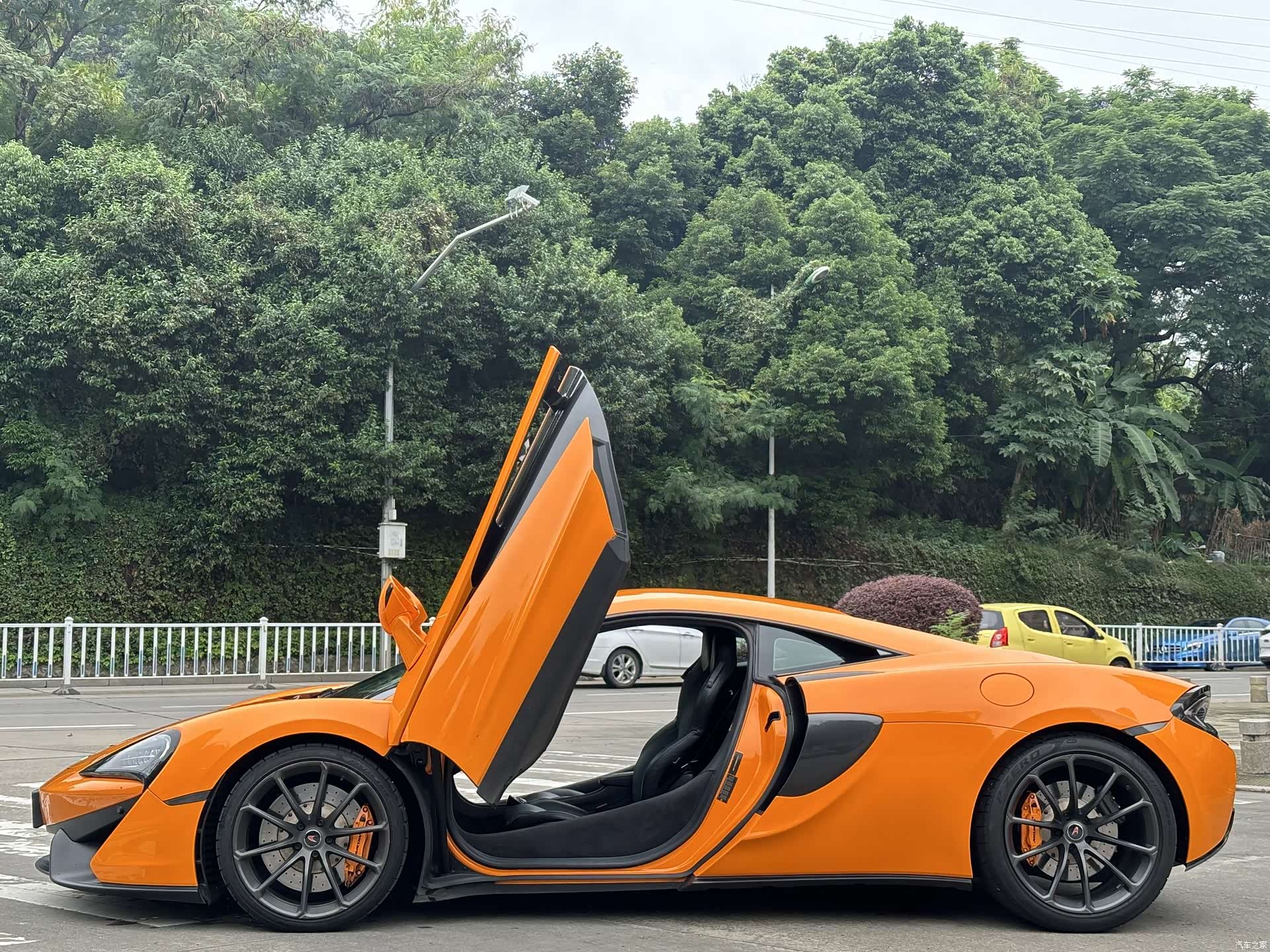 McLaren 540C, 2019 3