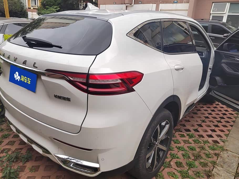 Haval F7