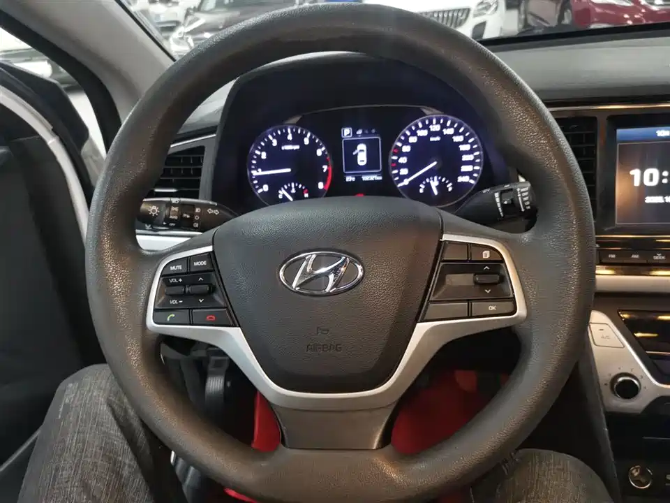 Hyundai Lead