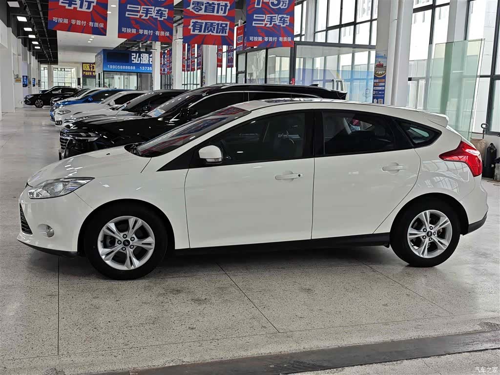 Ford Focus, 2014 3