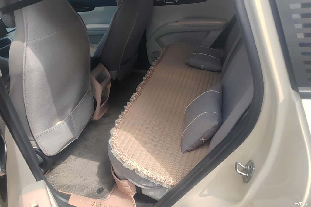 Geely Xingyuan, 2025 11