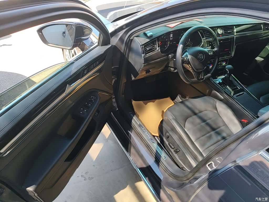 Volkswagen Phideon, 2017 12