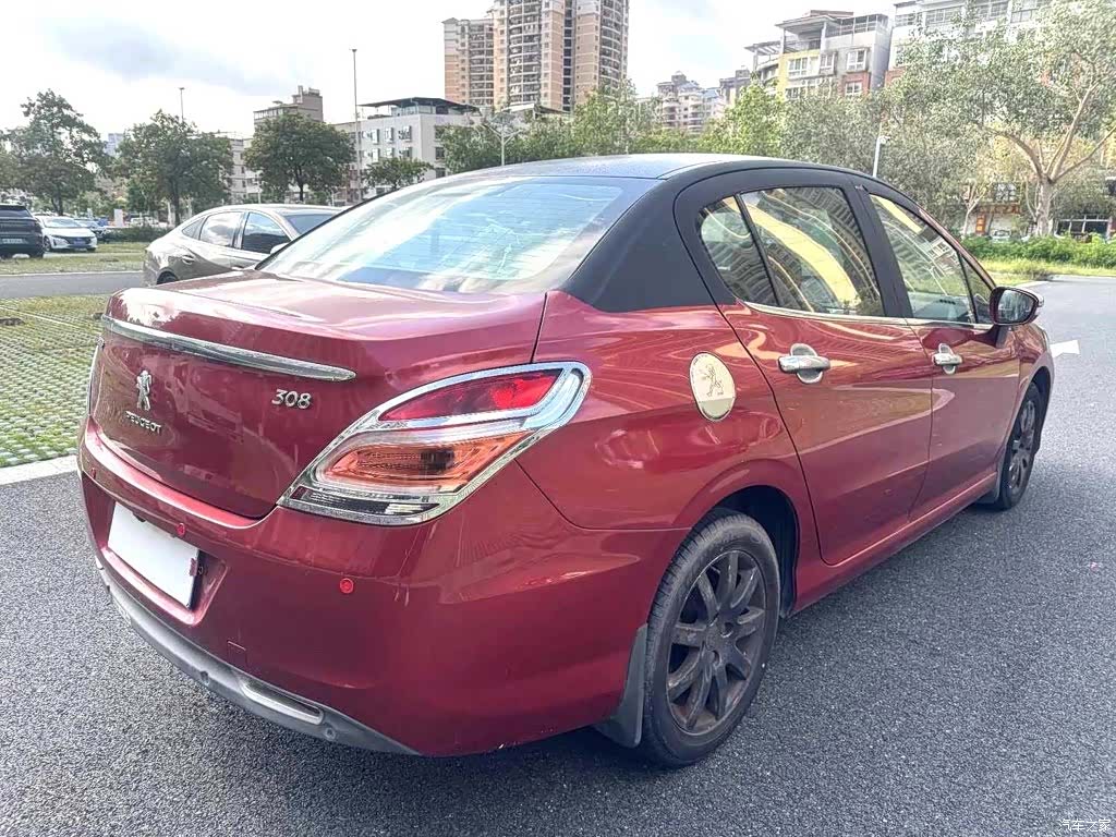 Peugeot 308, 2014 7
