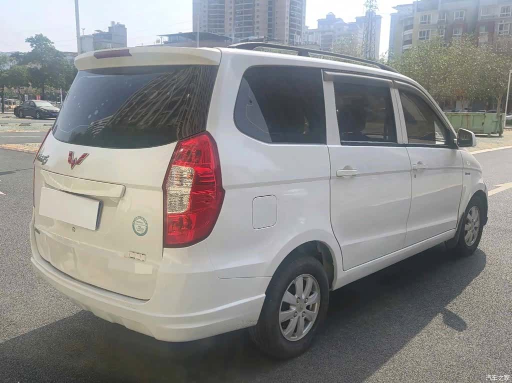 Wuling Hongguang, 2018 7