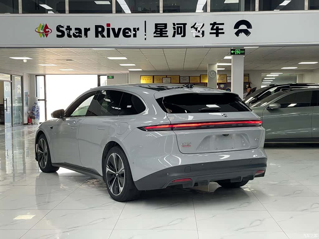 NIO ET5, 2023 все фото