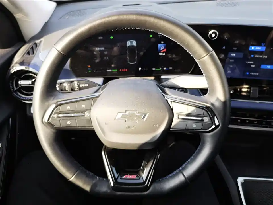 Chevrolet Explorer Plus