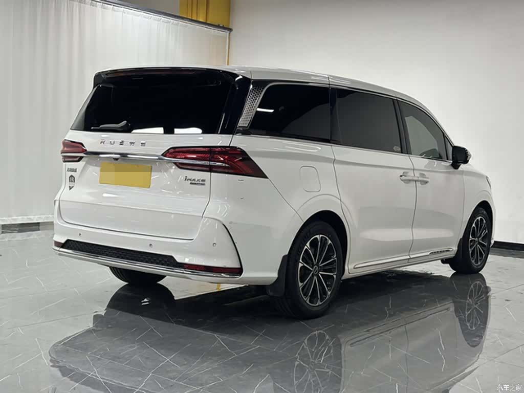 Roewe iMAX8, 2021 6