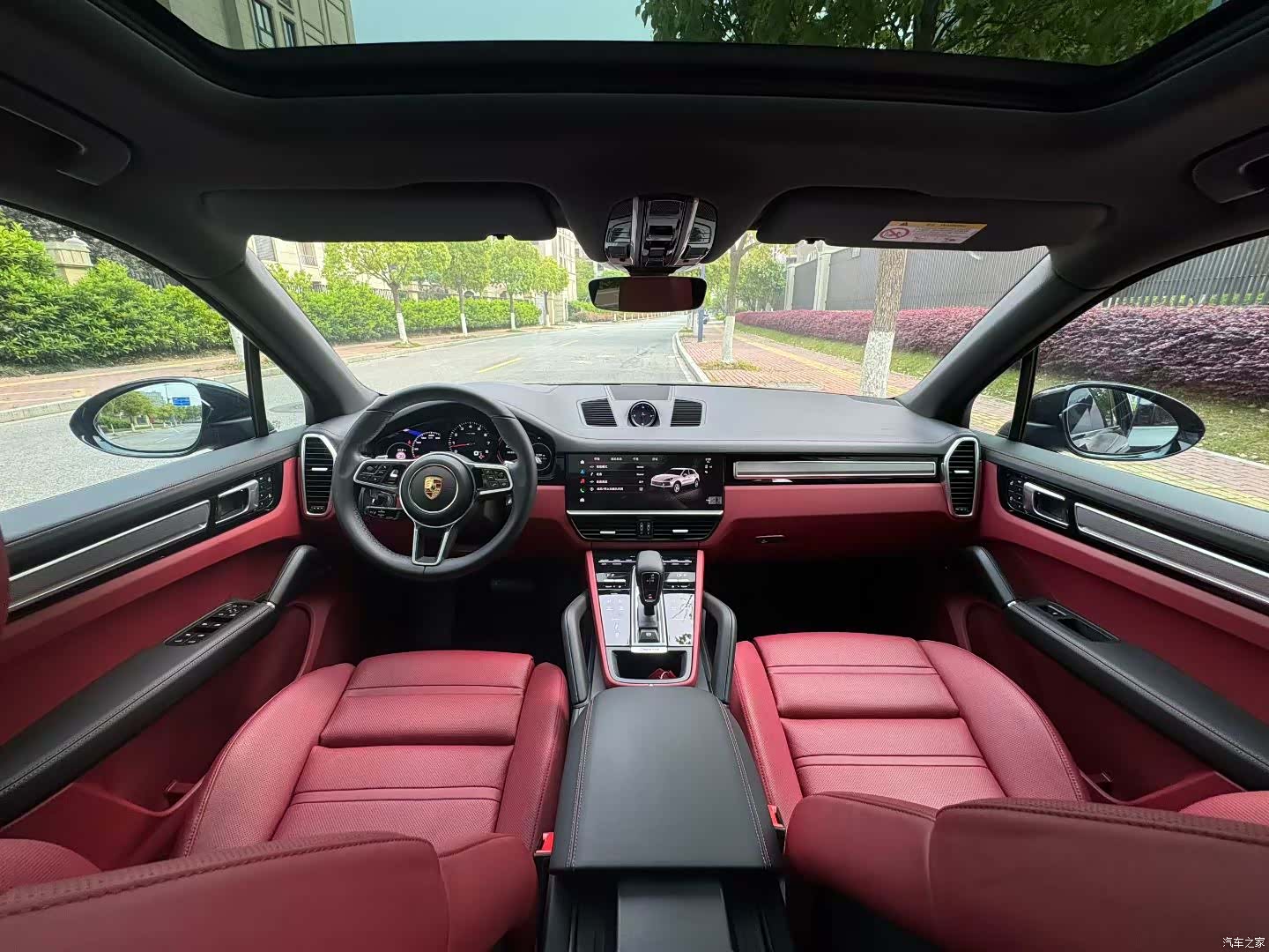 Porsche Cayenne, 2023 13