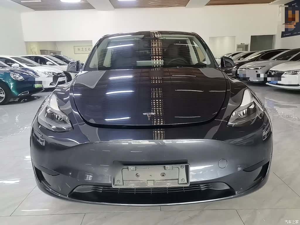 Tesla Model Y, 2024 3