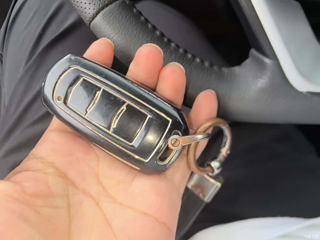 Geely Emgrand, 2017 9