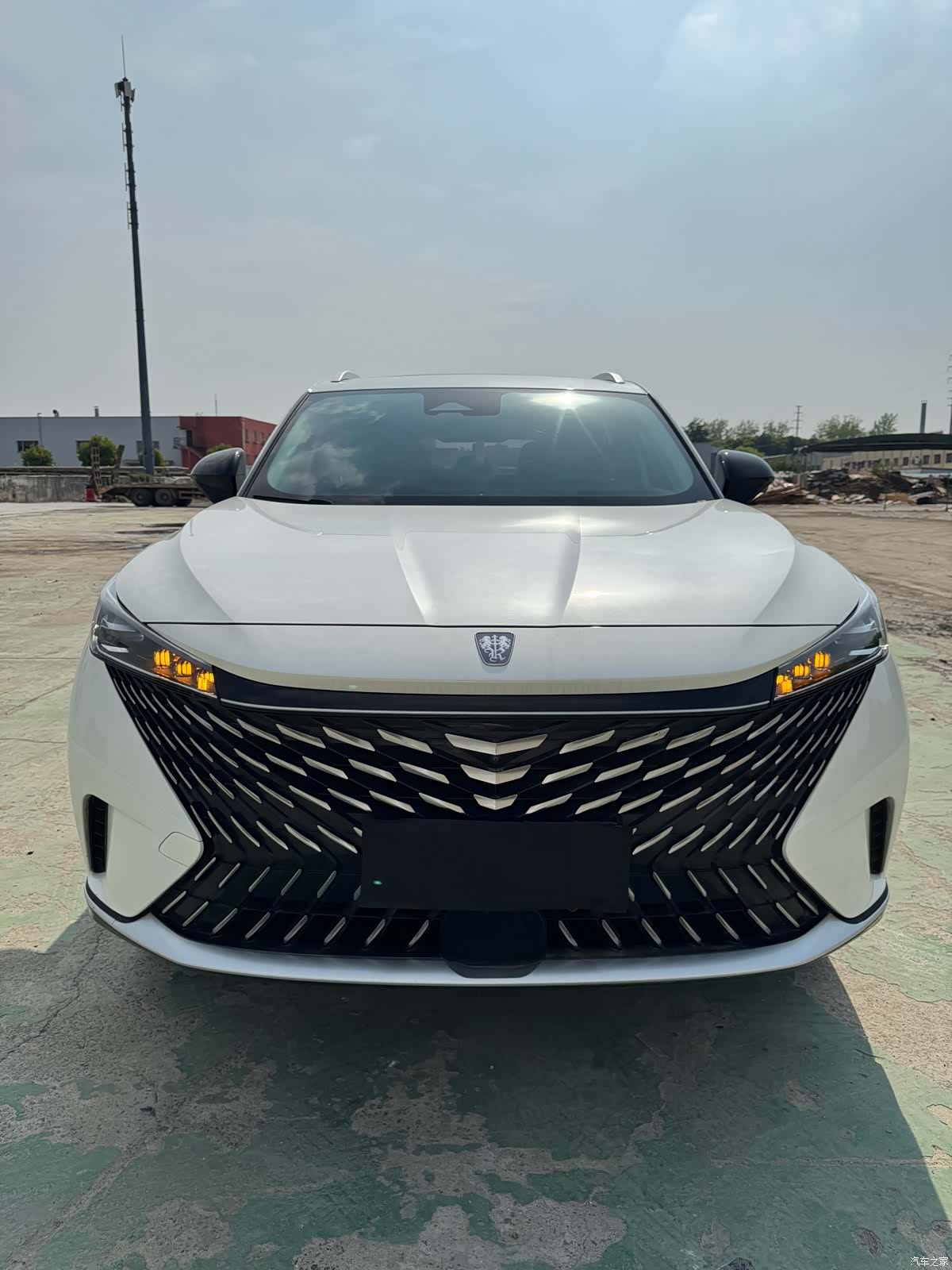 Roewe RX5, 2023 1