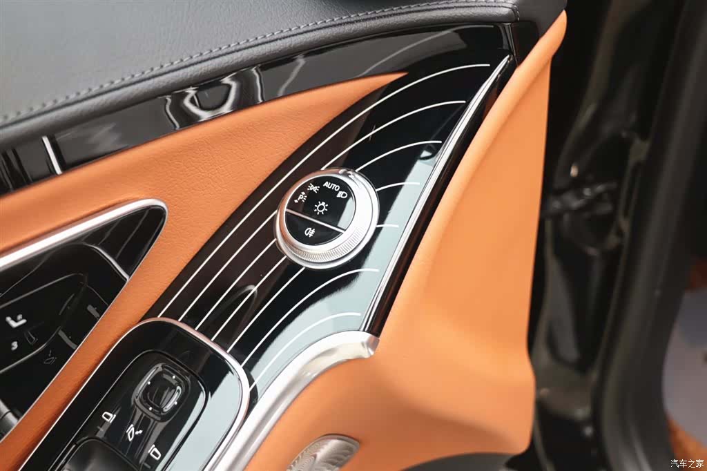 Mercedes-Benz S-Class, 2023 13
