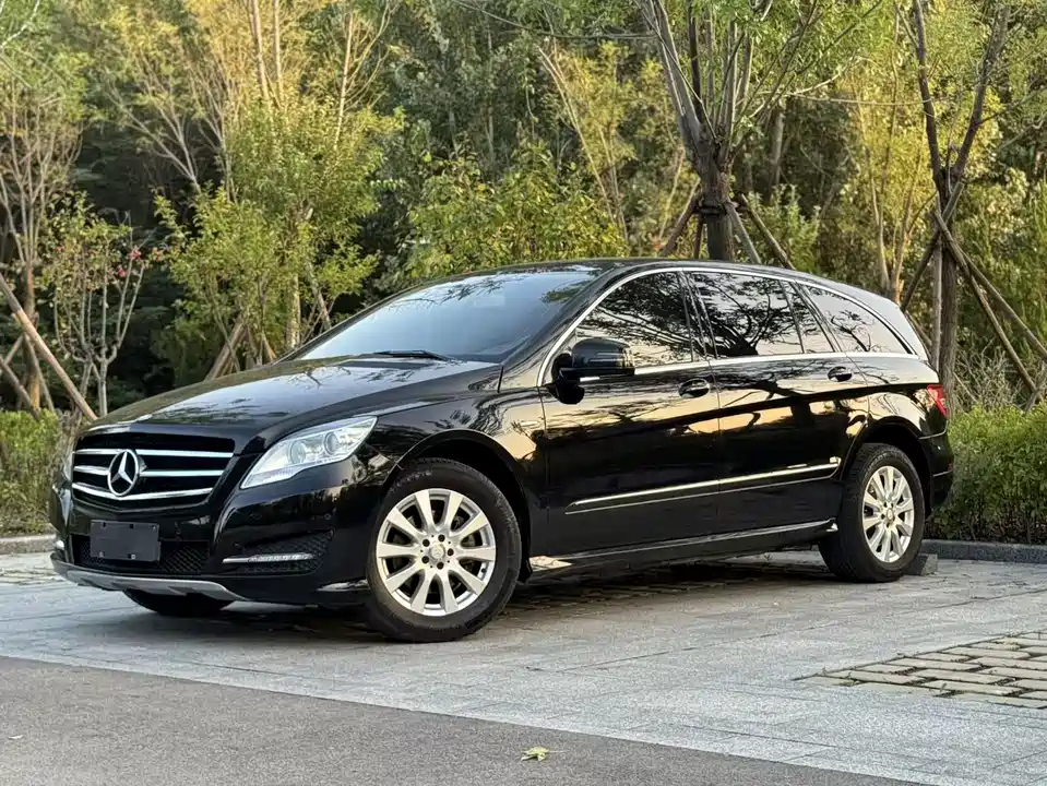 Mercedes-Benz R-class