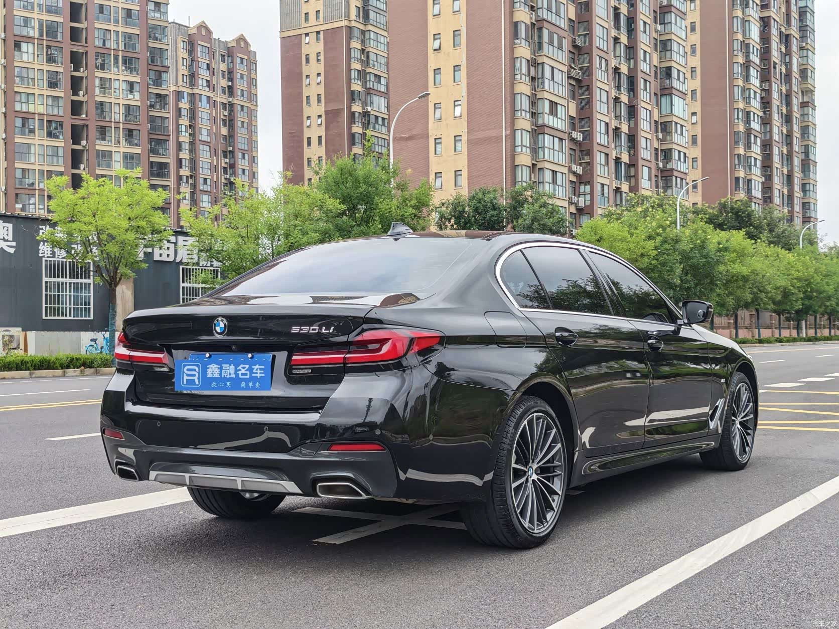 BMW 5 Series, 2022 все фото