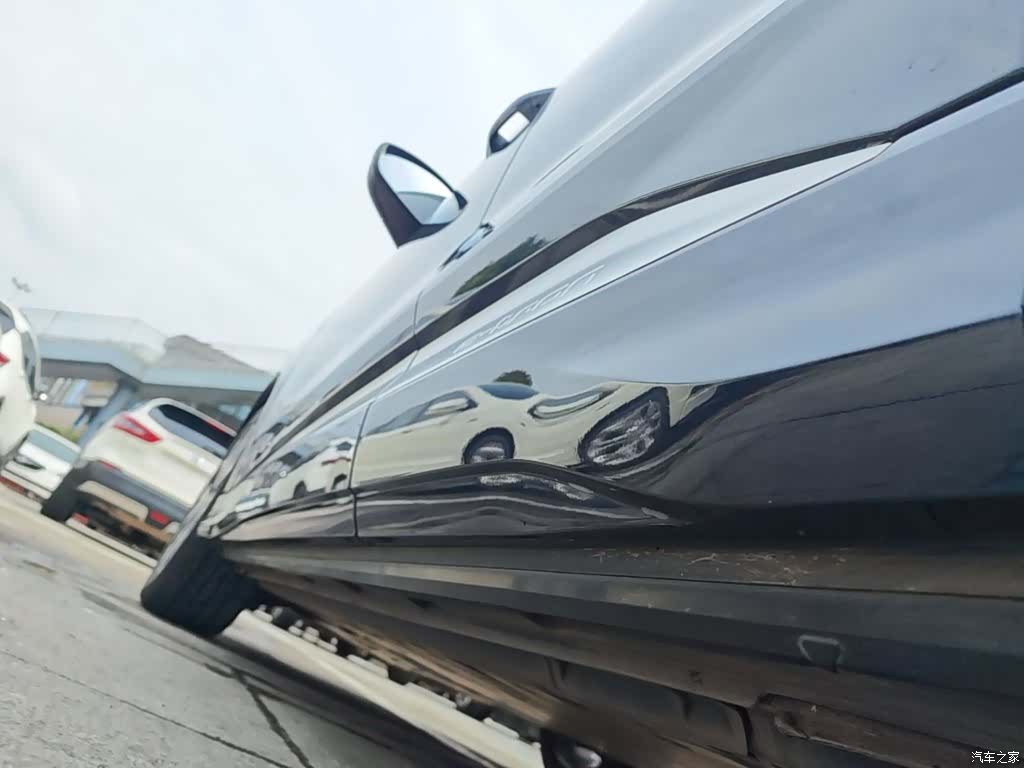 Audi Q4 e-tron, 2023 22