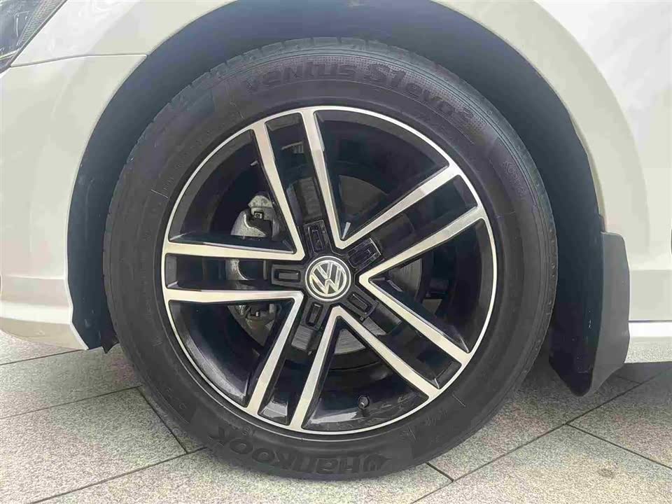 Volkswagen Lingdu
