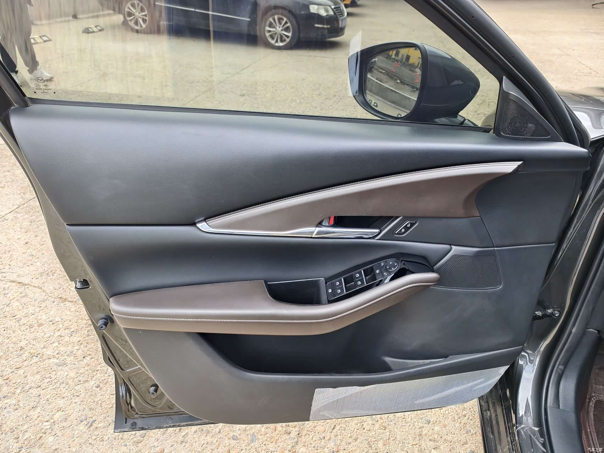 Mazda CX-30, 2022 7