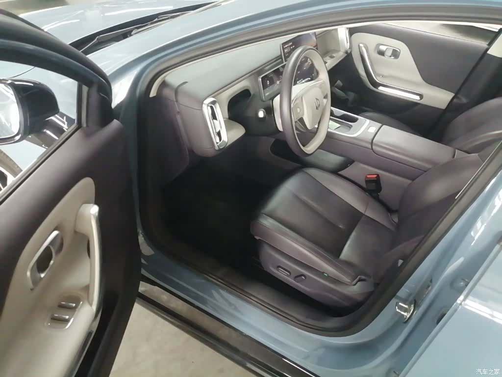 Leapmotor B01, 2025 16
