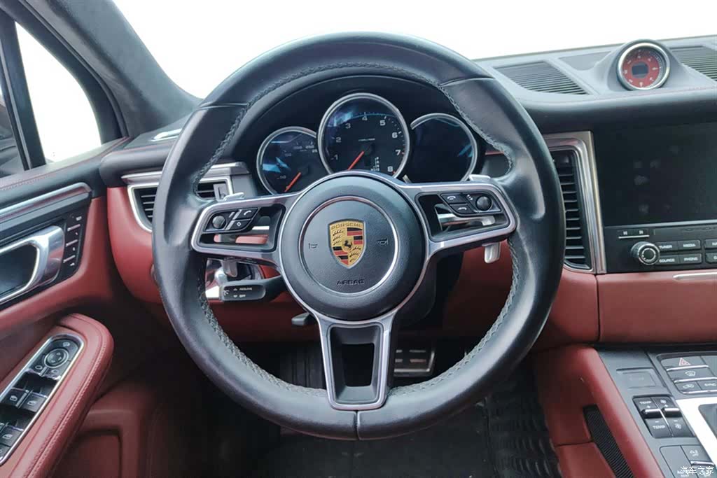 Porsche Macan, 2018 15