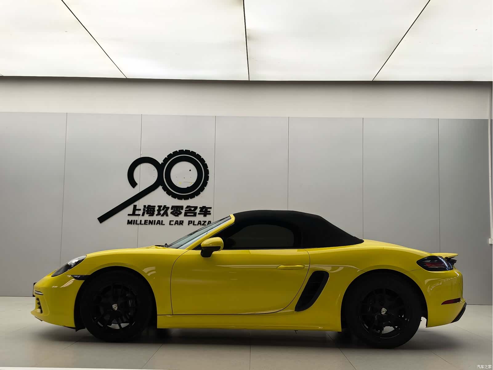 Porsche Boxster, 2018 9