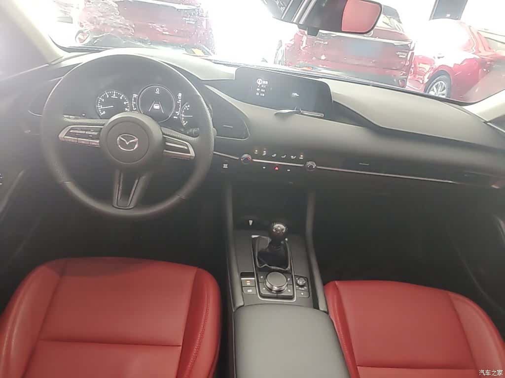 Mazda Mazda3, 2024 10
