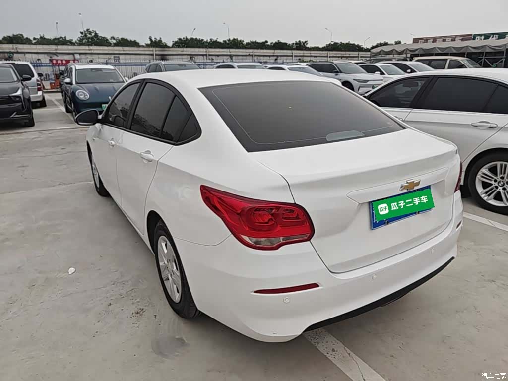 Chevrolet 320, 2019 все фото