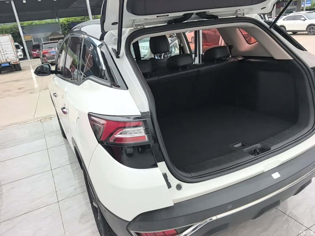 DongFeng AX7, 2019 все фото