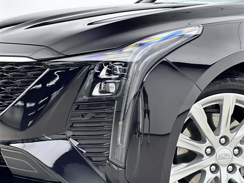 Cadillac CT5, 2024 14