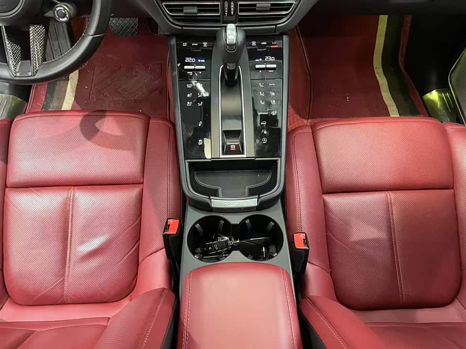 Porsche Macan Porsche Macan