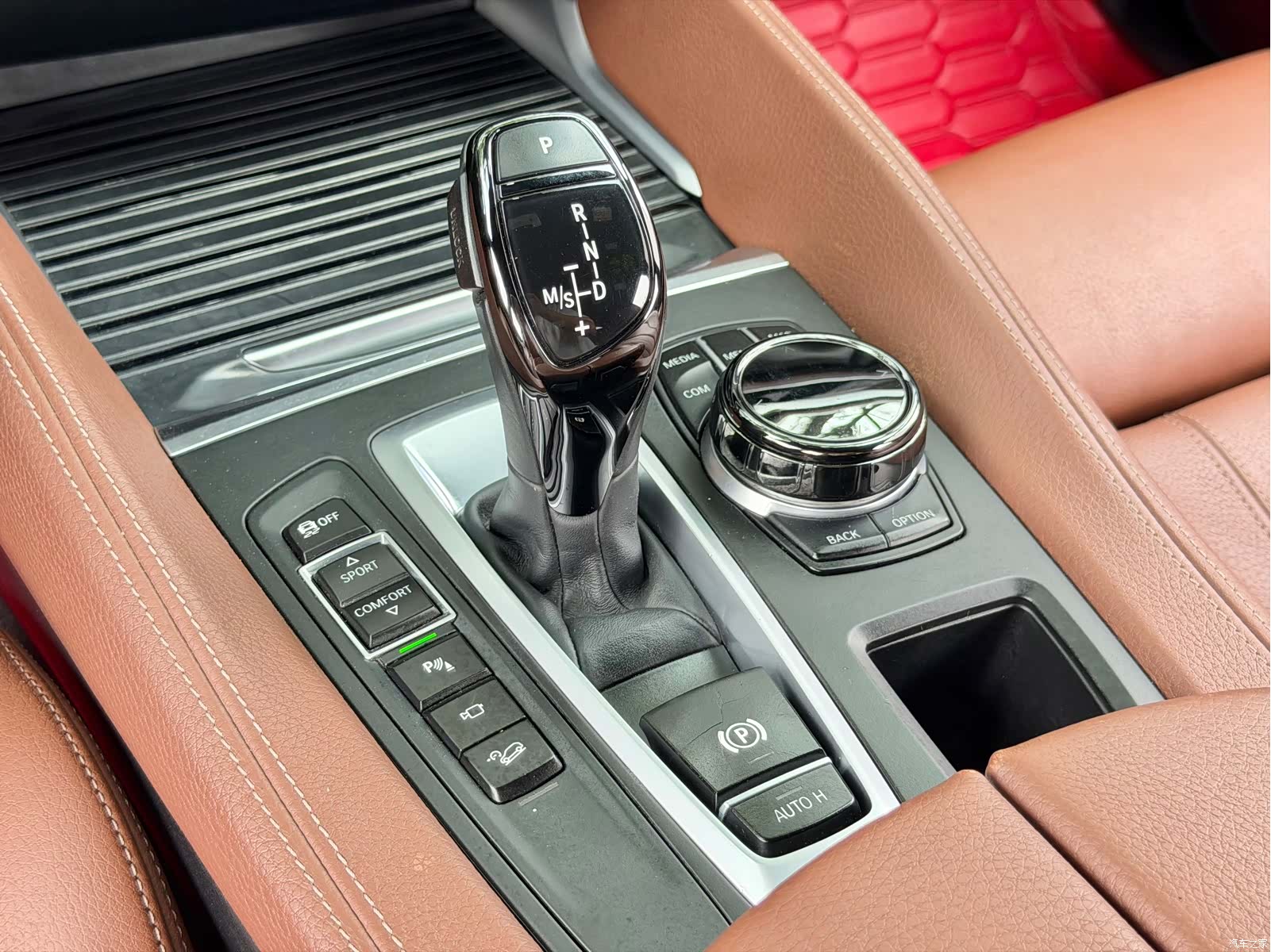 BMW X6, 2019 13