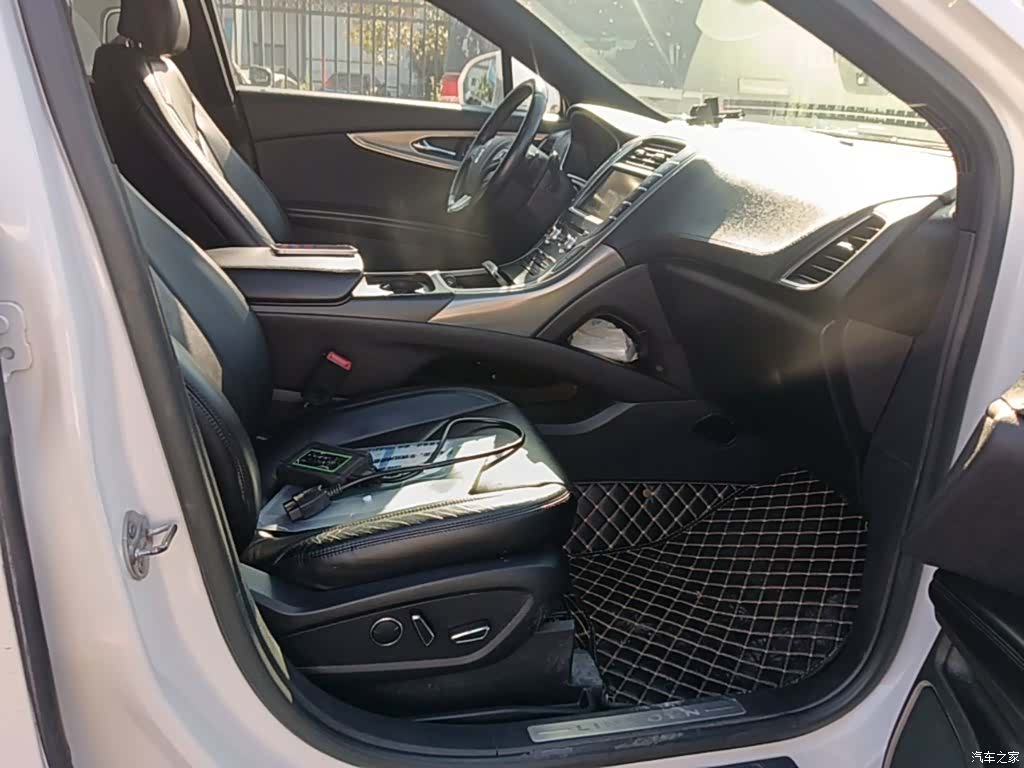 Lincoln MKX, 2016 20
