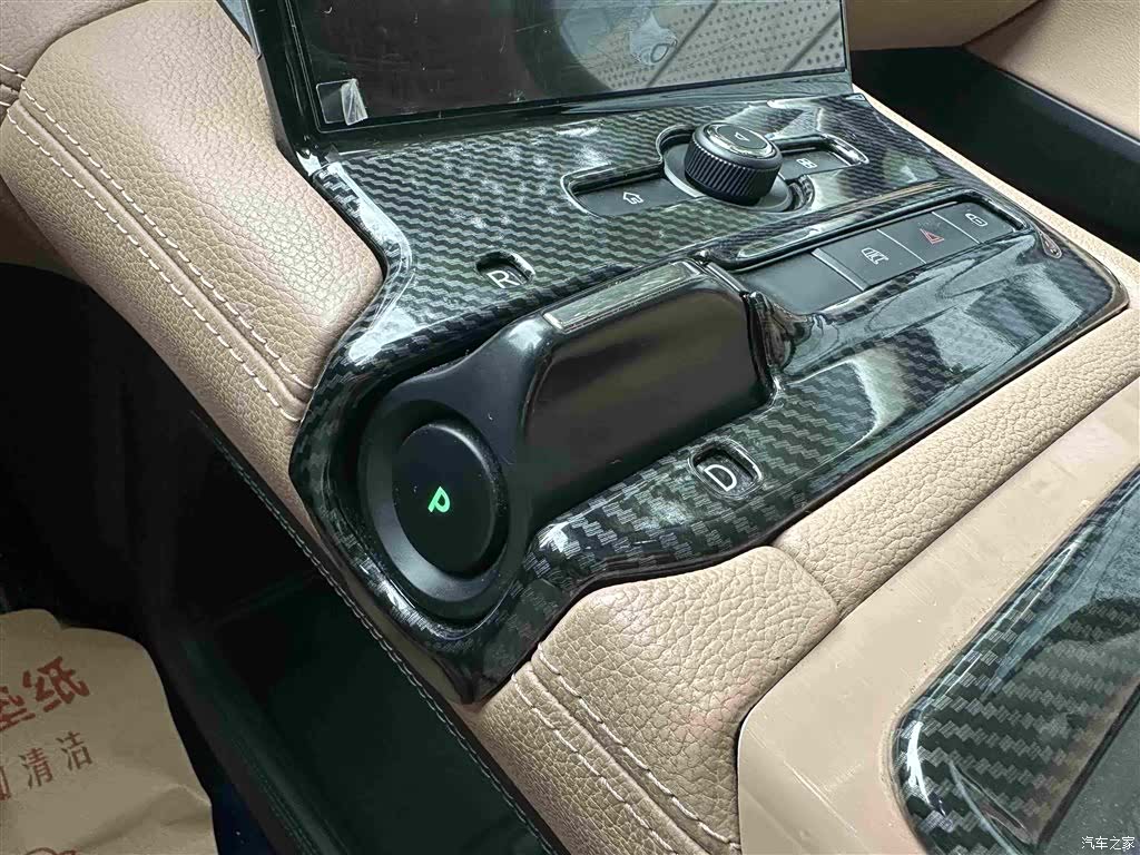 NIO ES8, 2019 15