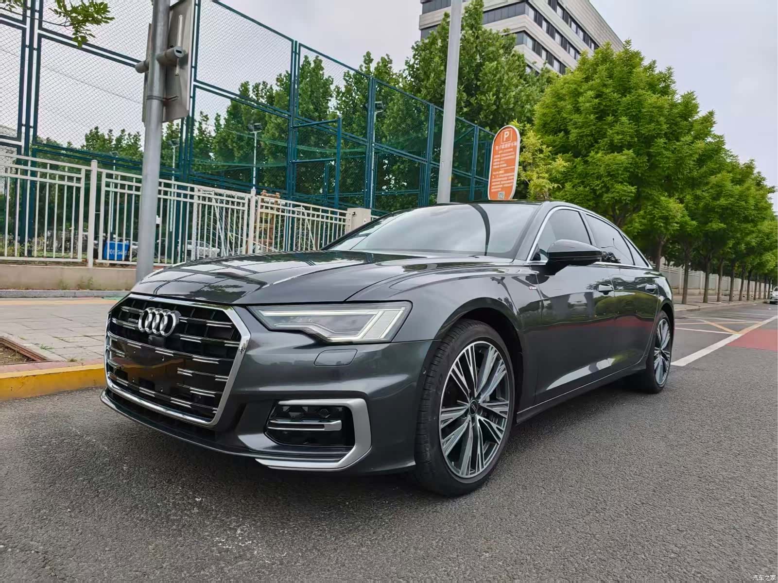 Audi A6L, 2025 1