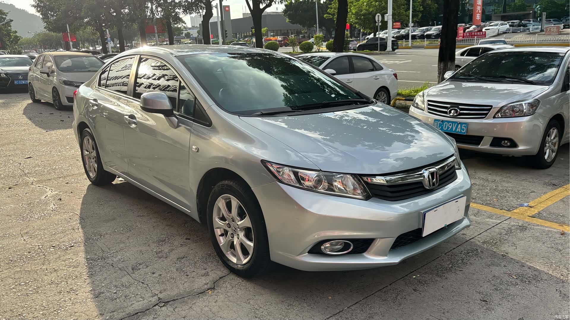 Honda Civic, 2012 3