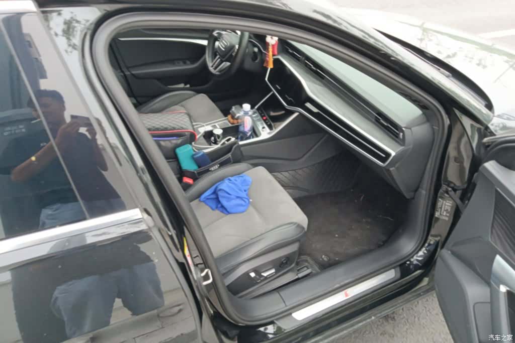 Audi A6L, 2024 8