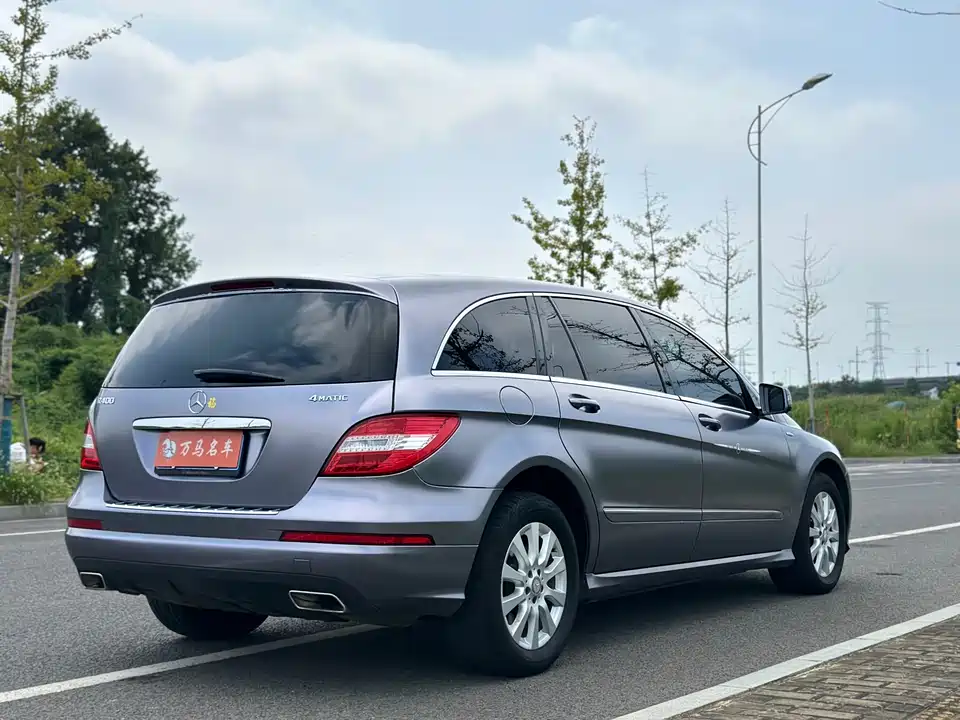 Mercedes-Benz R-class