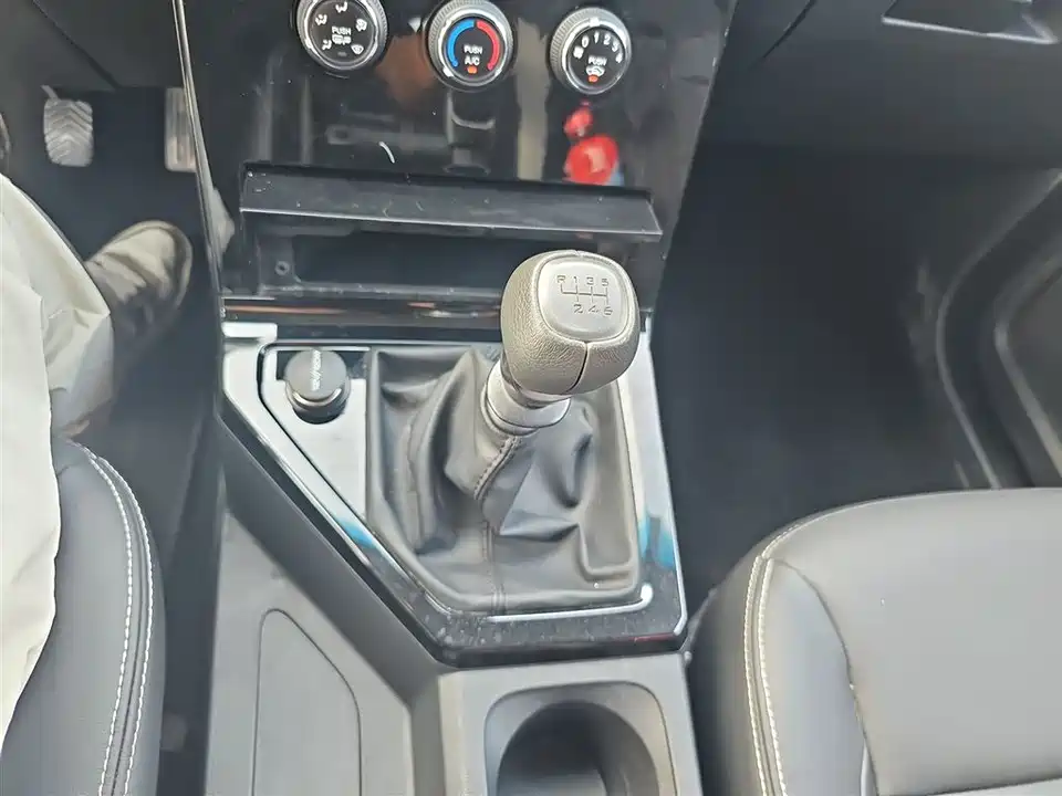 Wuling Wuling Journey