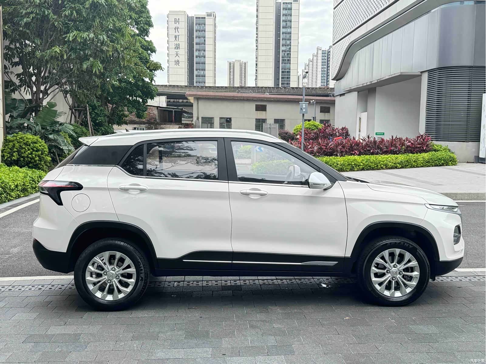 Wuling 510, 2020 8