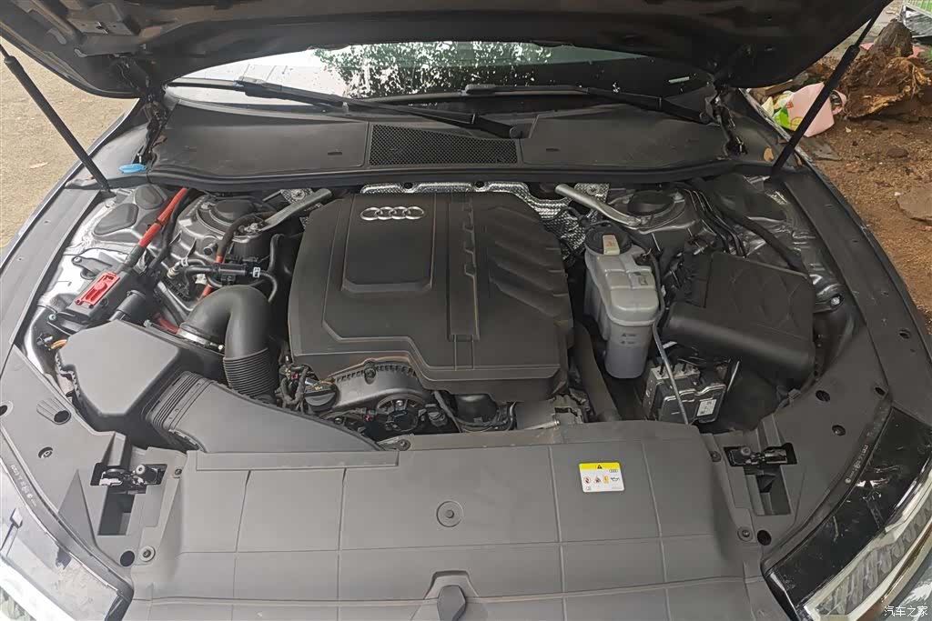Audi A7L, 2023 9