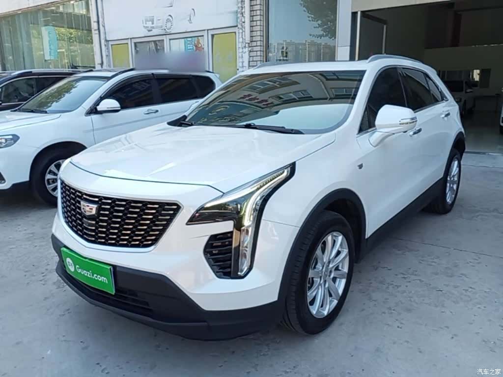 Cadillac XT4