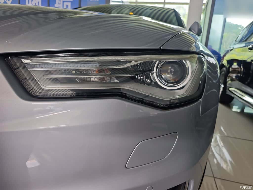 Audi A6L, 2016 4