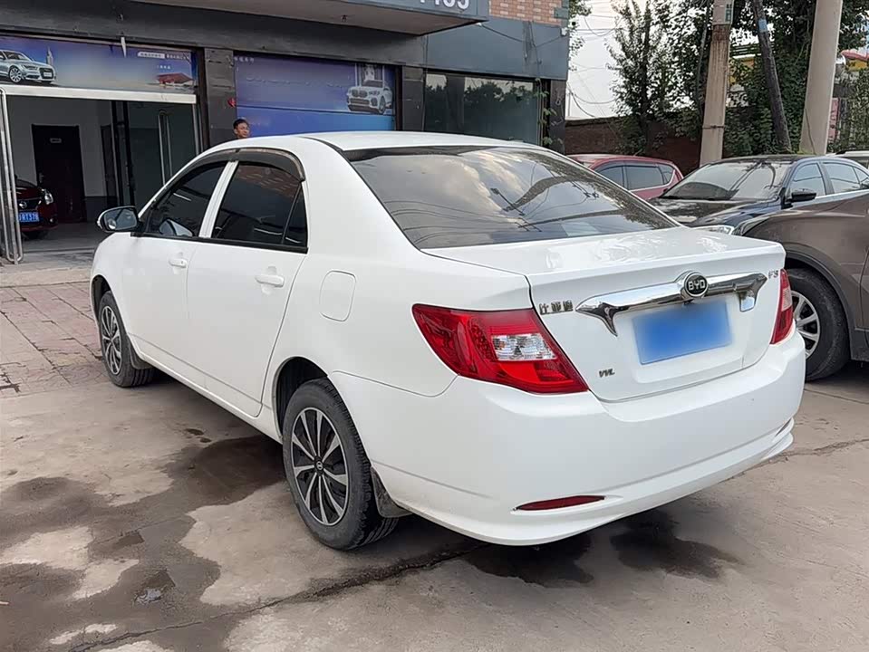 BYD F3