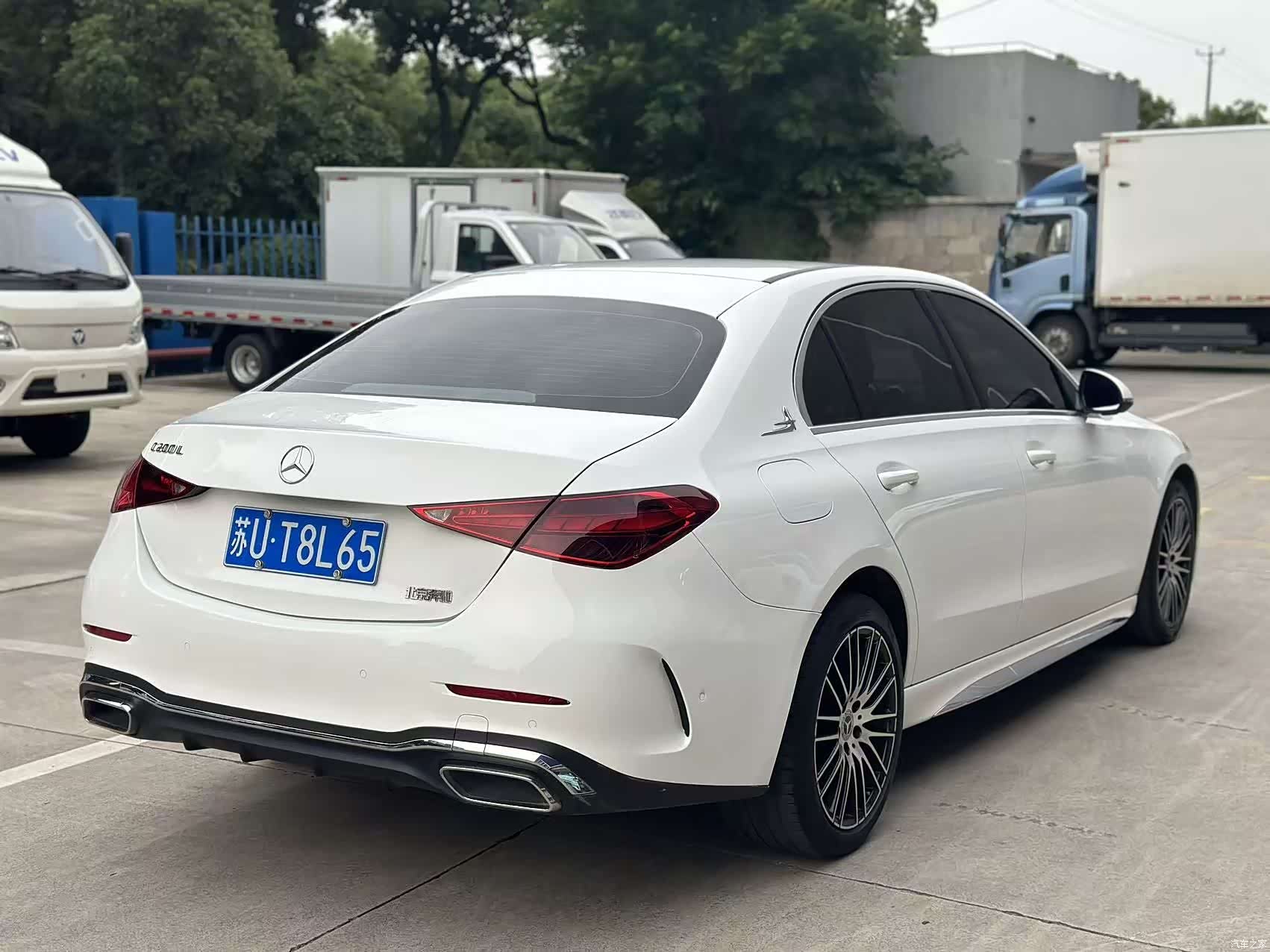 Mercedes-Benz C-Class, 2024 17