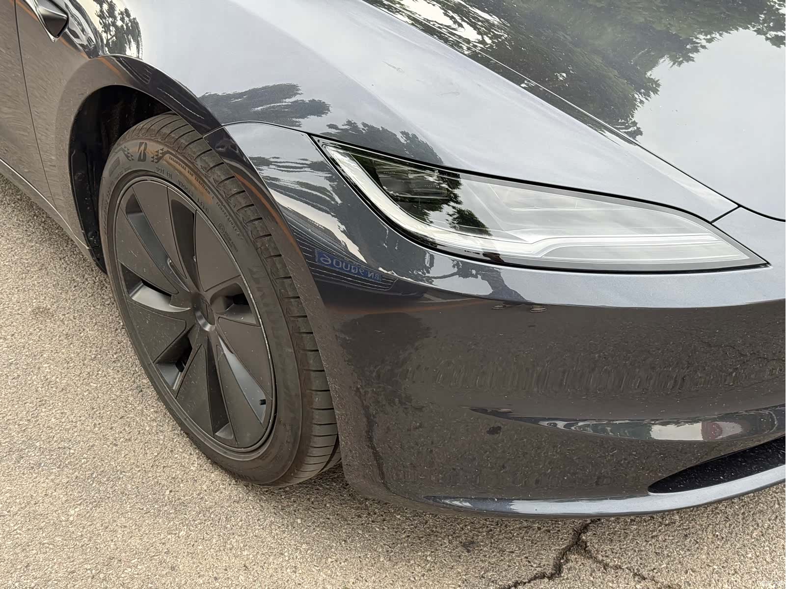 Tesla Model 3, 2025 4