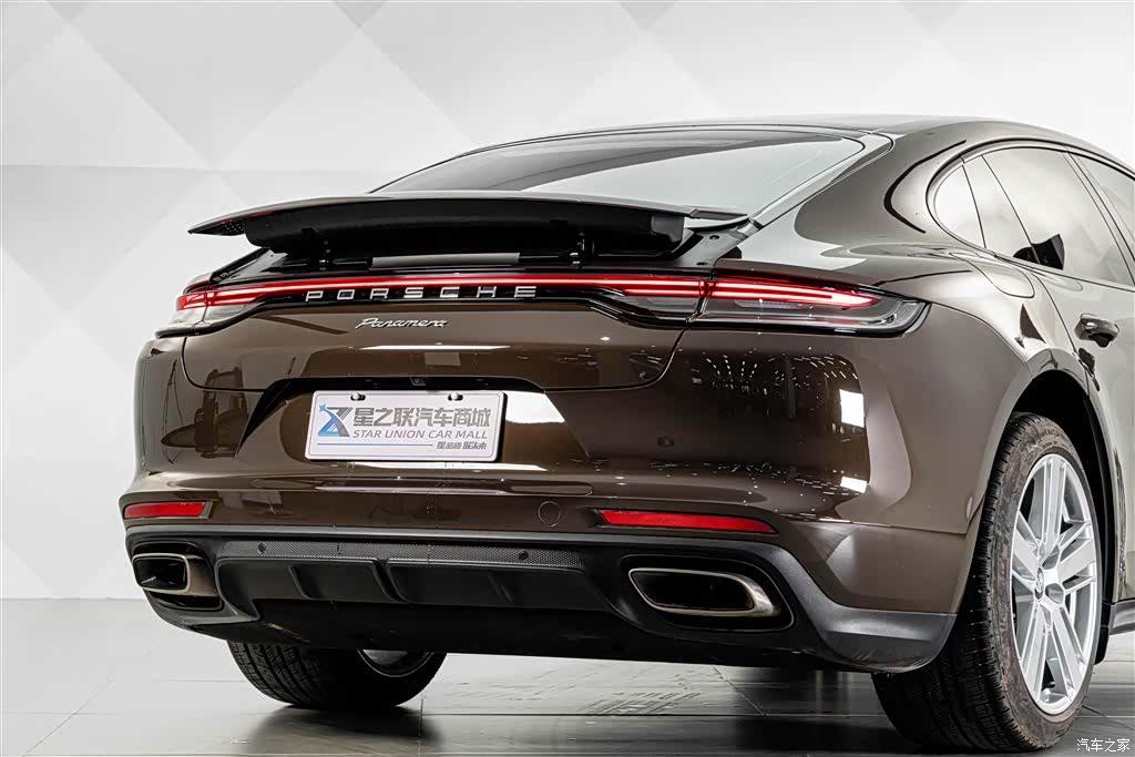 Porsche Panamera, 2022 7