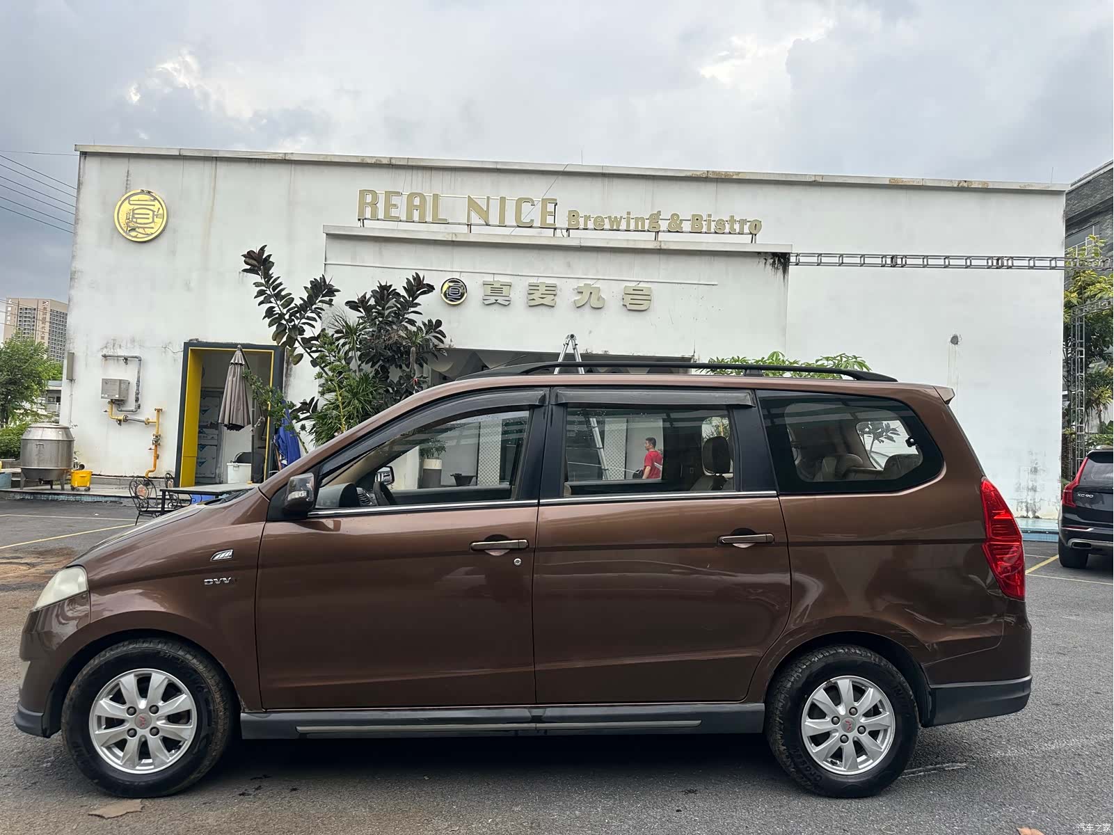 Wuling Hongguang, 2014 8