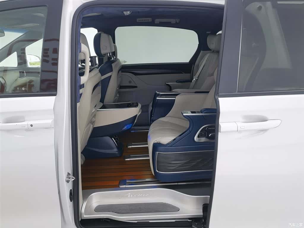 Buick GL8, 2020 15