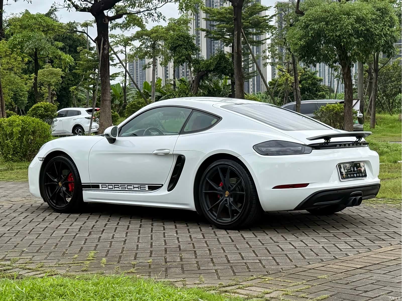 Porsche Cayman, 2017 15