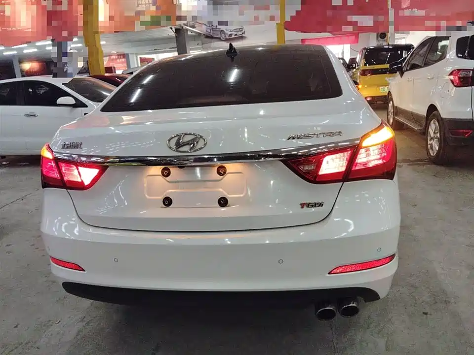 Hyundai Name picture