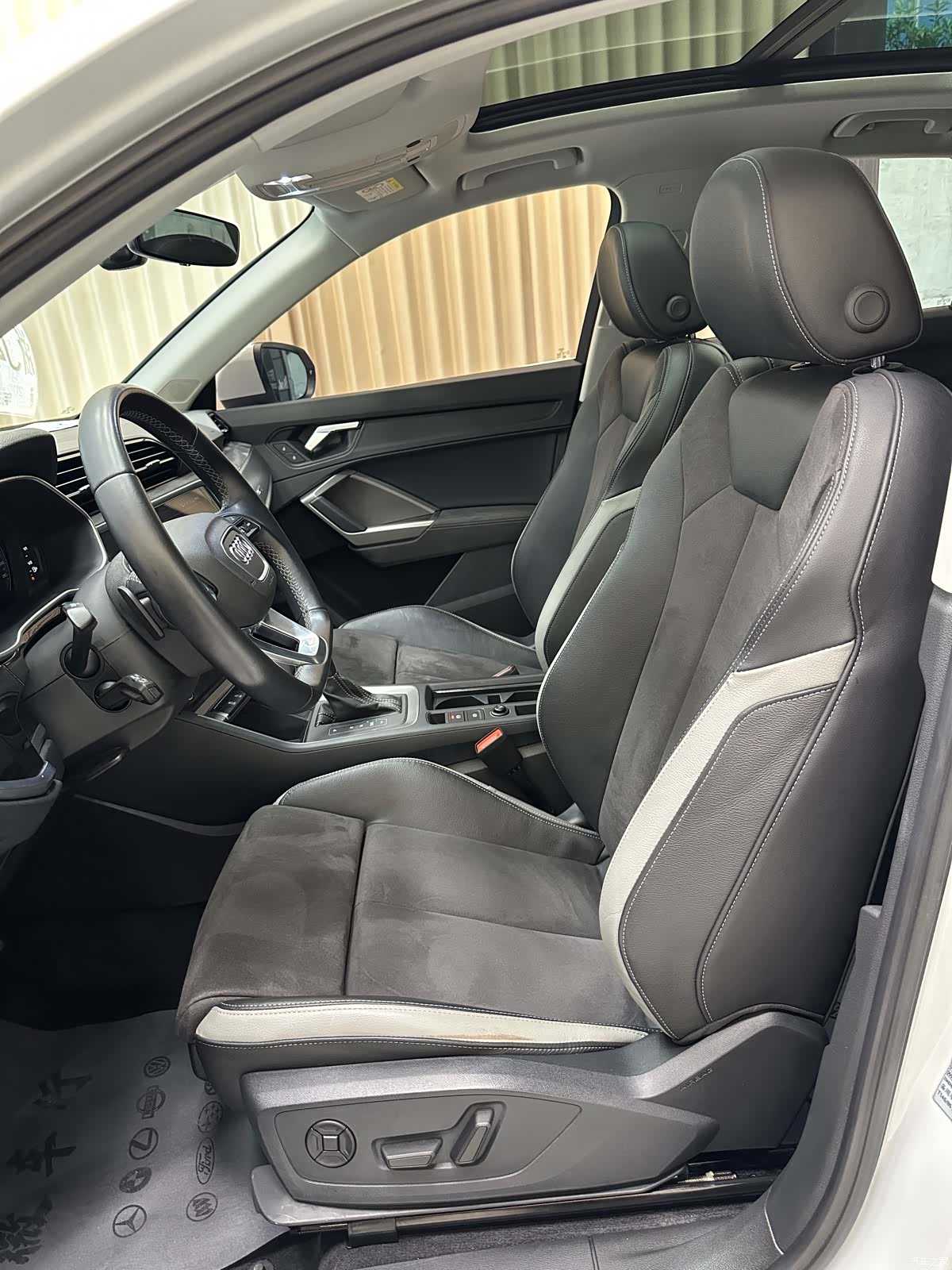 Audi Q3, 2023 8
